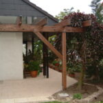 MANZ Pergola mit geraden Sparren