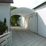 MANZ Pergola mit Rundbogendach in weiß